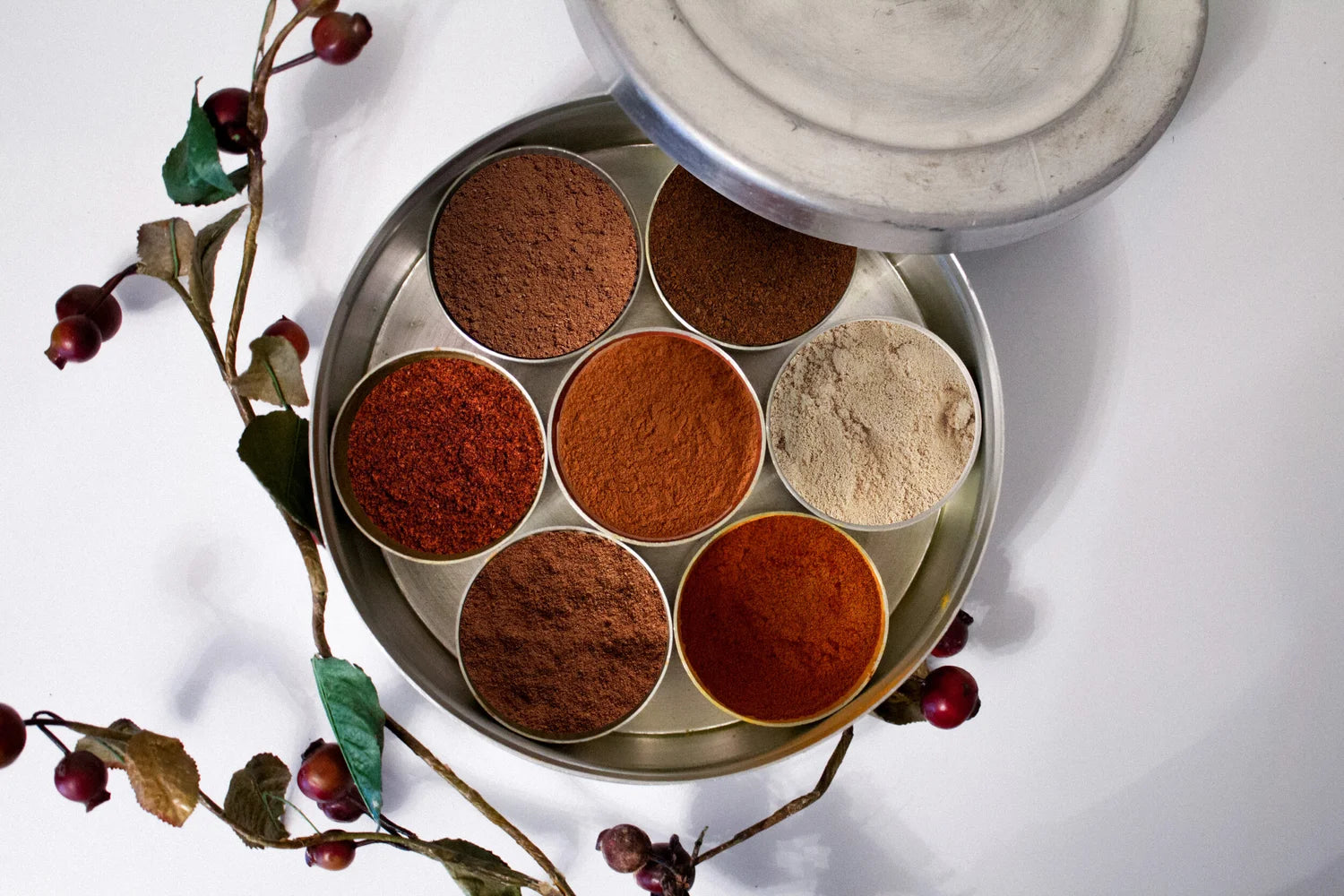 Baking spice tin