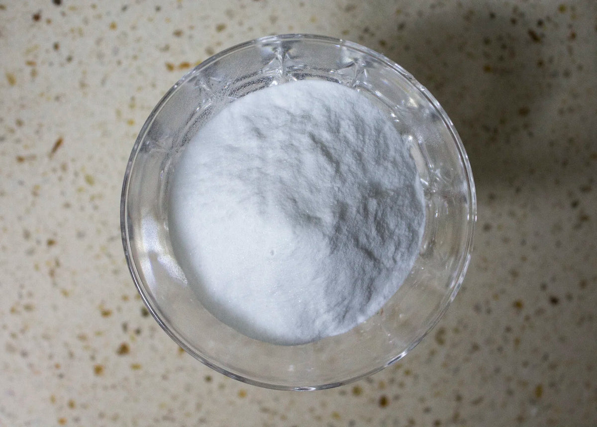 Baking ammonia