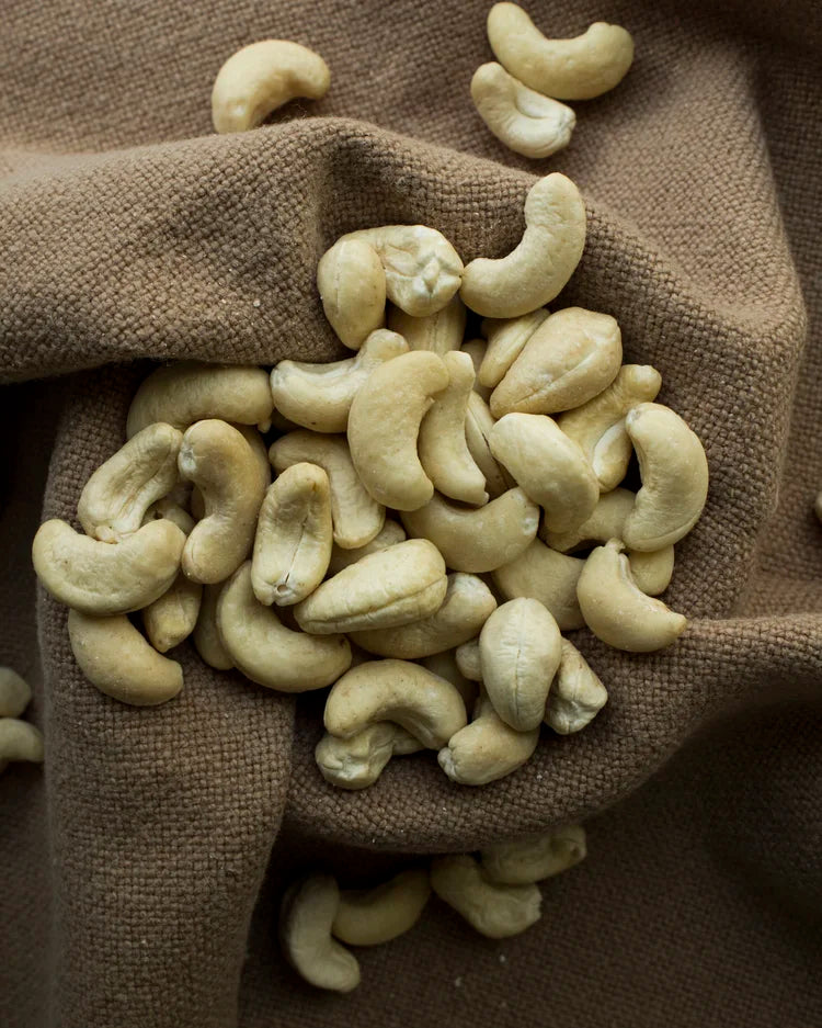 Cashews, whole raw, Organic