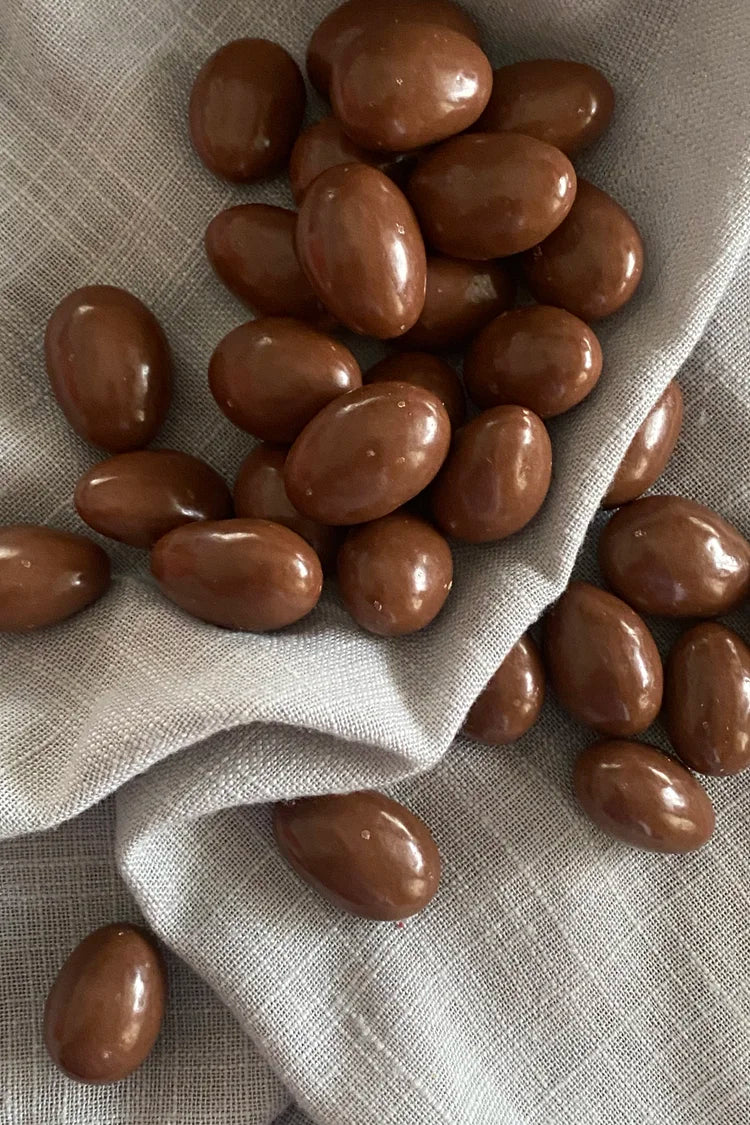 Milk chocolate almonds